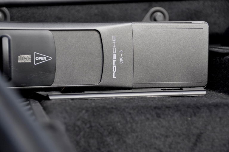 Porsche 996 Carrera 4