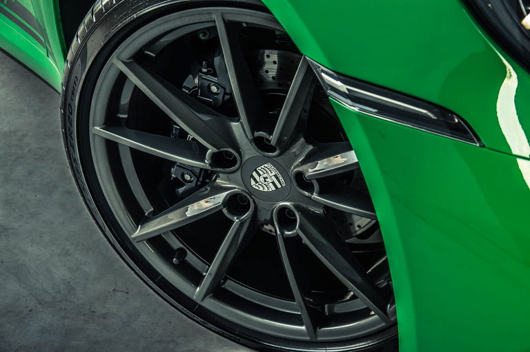 Porsche 992 Carrera T