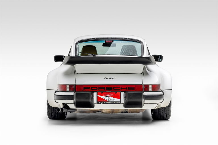 Porsche 911 Turbo 3.3 (US)
