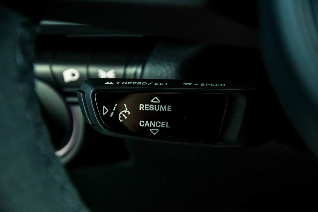 Porsche 992 Carrera T