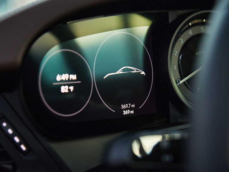 Porsche 992 GT3 Touring