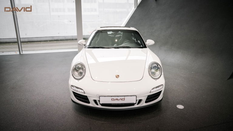 Porsche 997.2 Carrera GTS