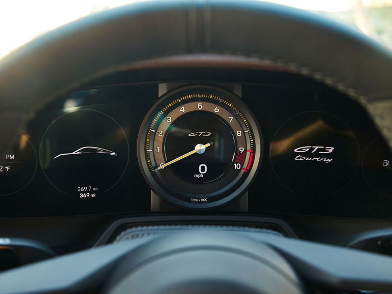 Porsche 992 GT3 Touring