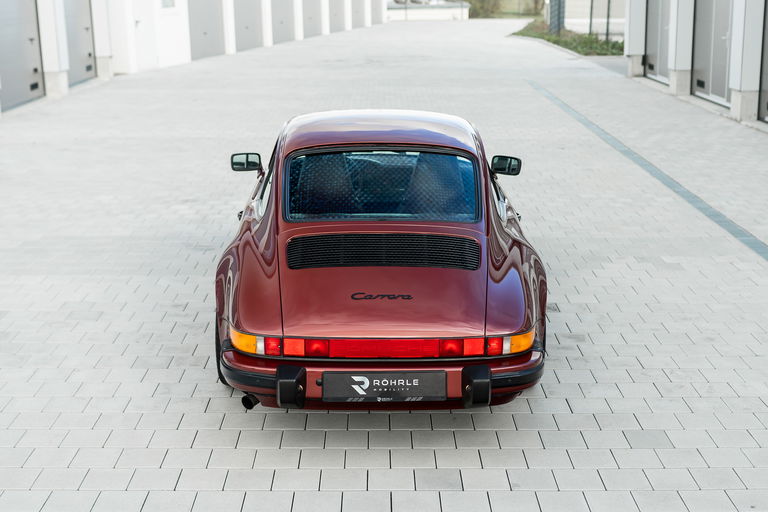 Porsche 911 Carrera 3.2