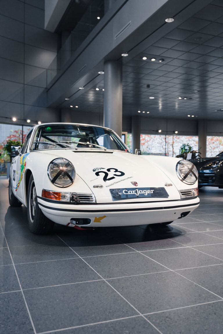 Porsche 911 (F-Modell)