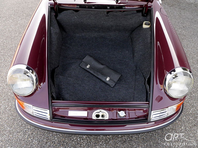 Porsche 911 S (F-Modell)