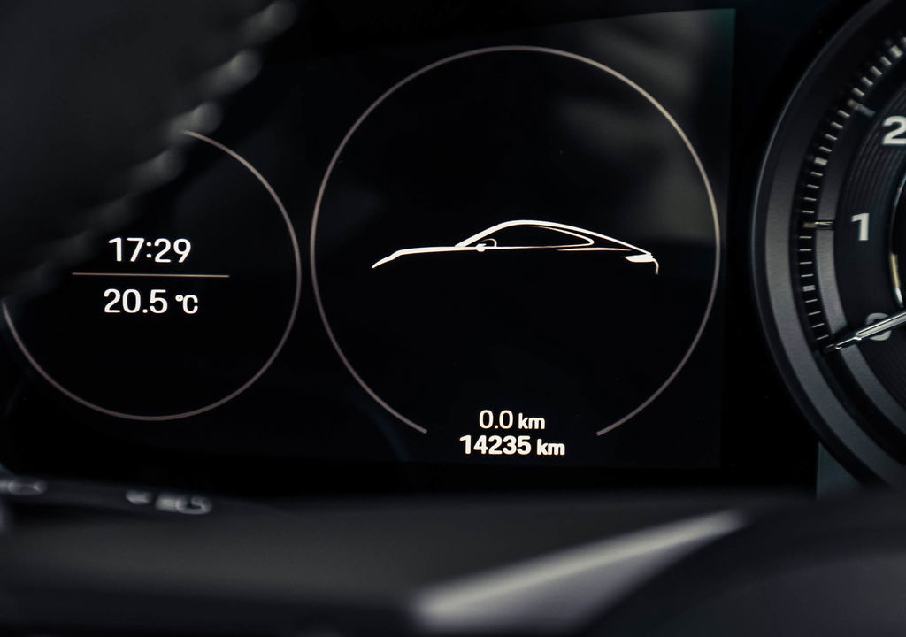 Porsche 992 Carrera 4S