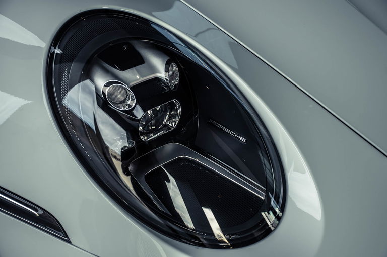 Porsche 992 Carrera 4S