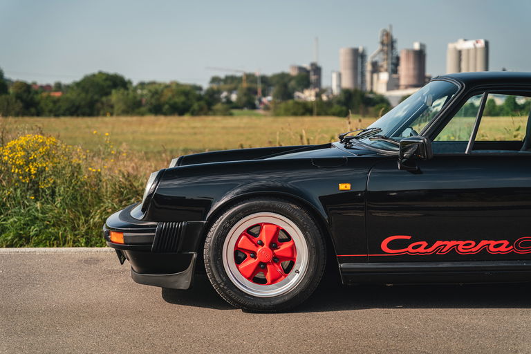 Porsche 911 Carrera 3.2 Clubsport