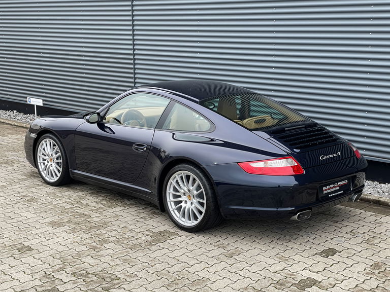 Porsche 997 Carrera 4