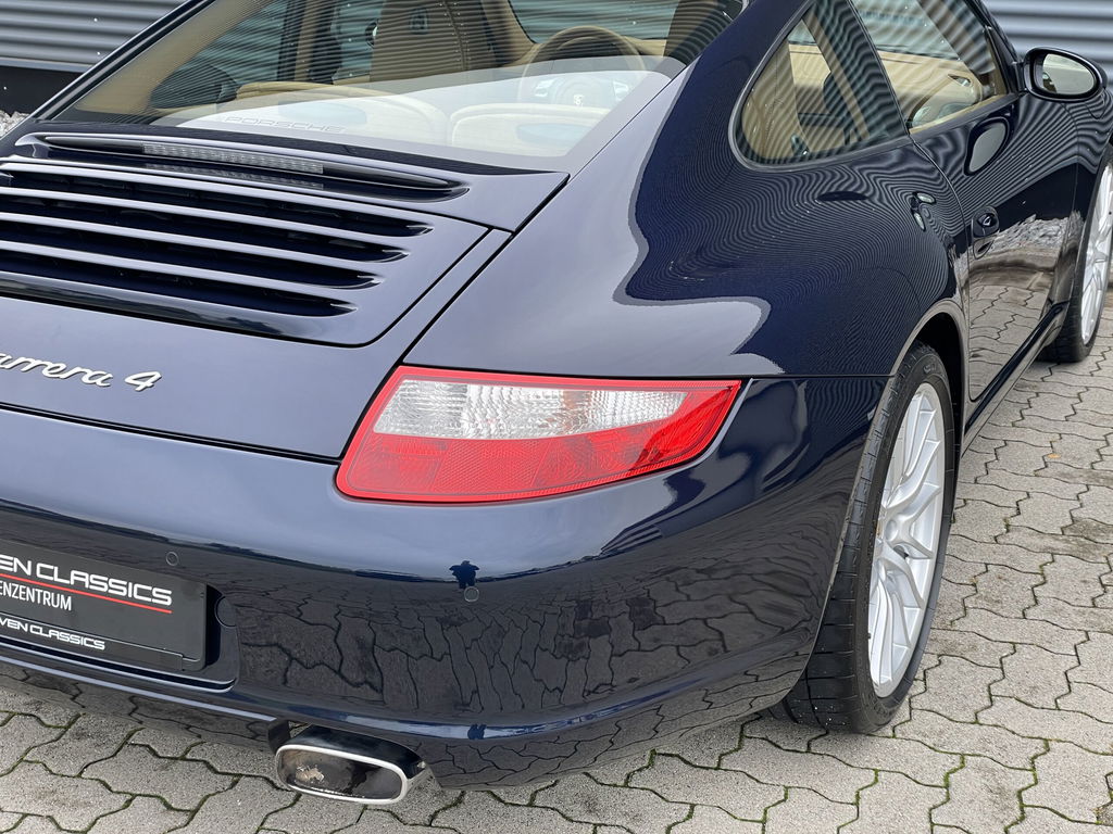 Porsche 997 Carrera 4