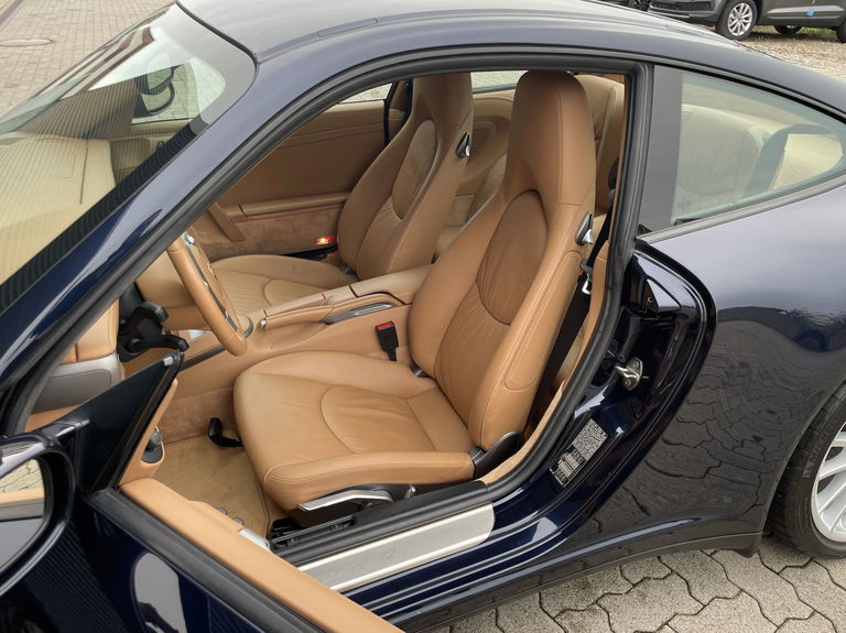 Porsche 997 Carrera 4