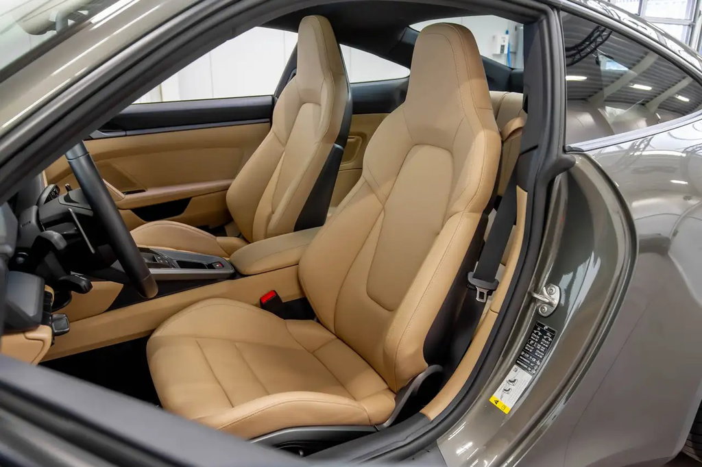 Porsche 992 Carrera S