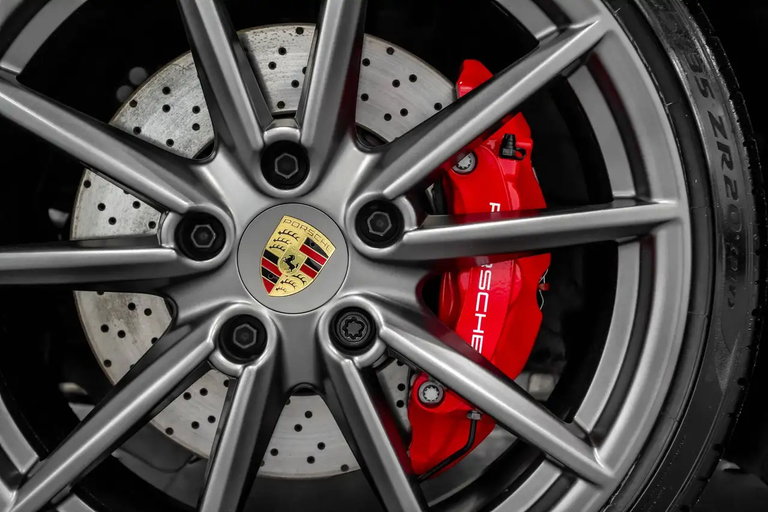 Porsche 992 Carrera S