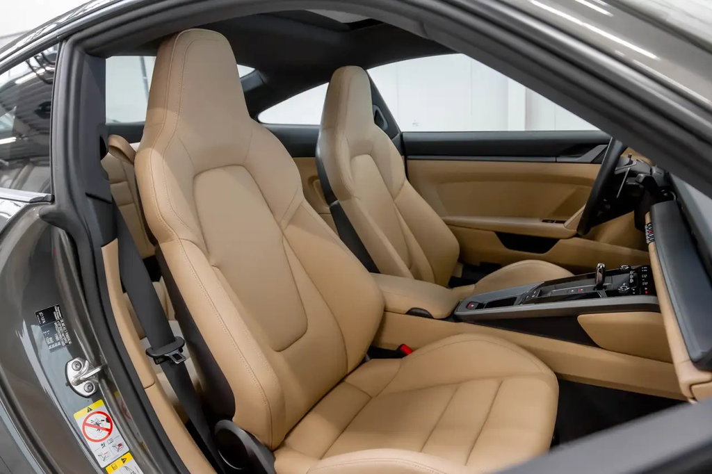 Porsche 992 Carrera S