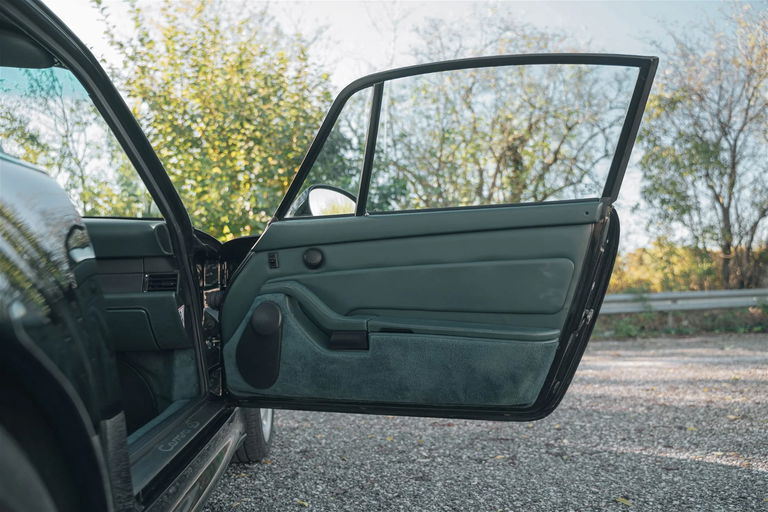 Porsche 993 Carrera 4S