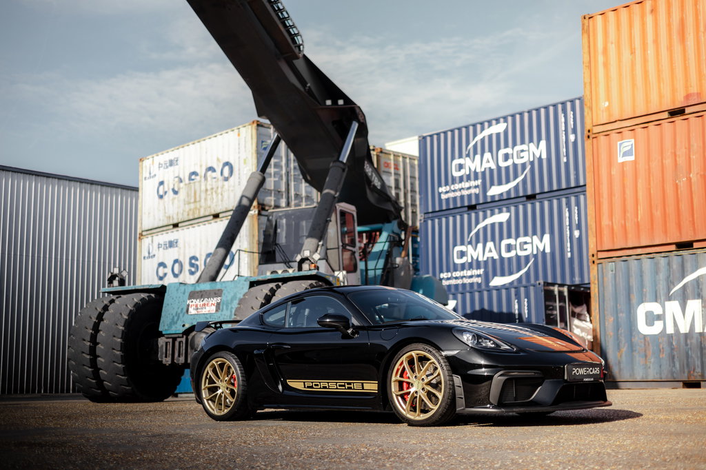 Porsche 718 Cayman GT4