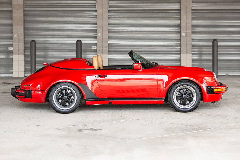 Porsche 911 Carrera 3.2 Speedster (US)