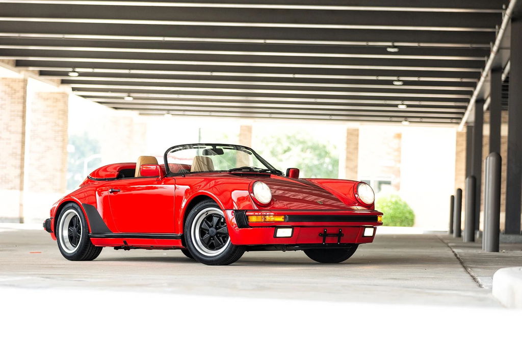 Porsche 911 Carrera 3.2 Speedster (US)