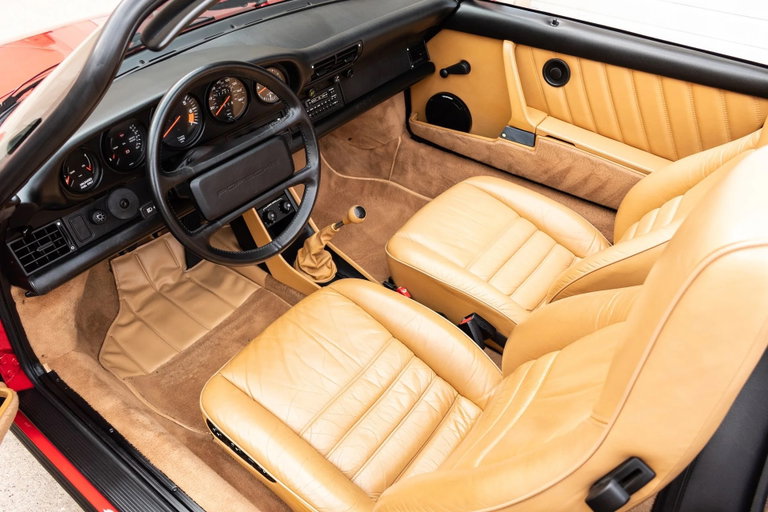 Porsche 911 Carrera 3.2 Speedster (US)