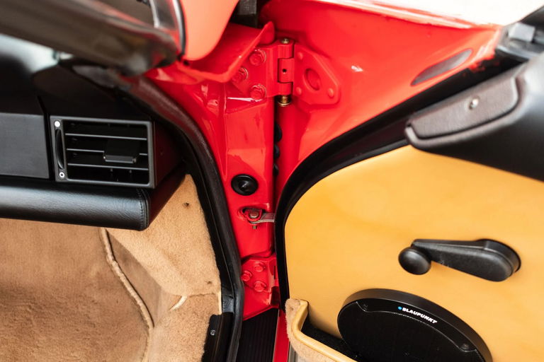 Porsche 911 Carrera 3.2 Speedster (US)