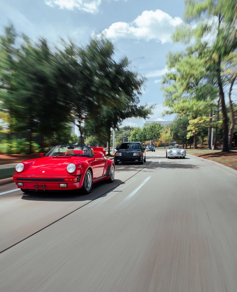 Porsche 911 Carrera 3.2 Speedster (US)