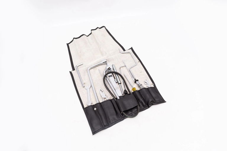 Porsche 911 Carrera 3.2 Speedster (US)