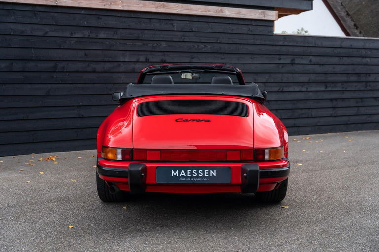 Porsche 911 Carrera 3.2 (US)