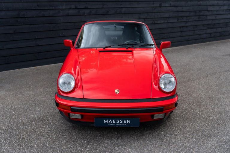 Porsche 911 Carrera 3.2 (US)