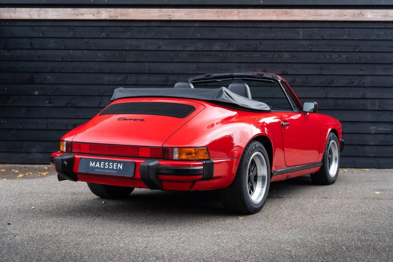 Porsche 911 Carrera 3.2 (US)