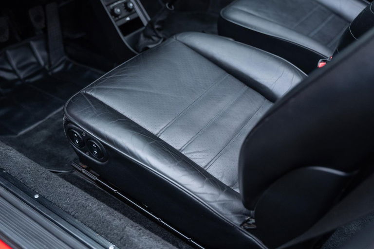 Porsche 911 Carrera 3.2 (US)