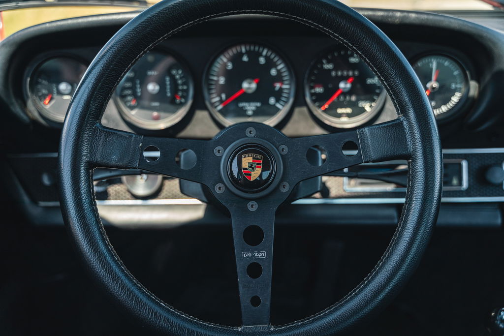 Porsche 911 S (F-Modell)