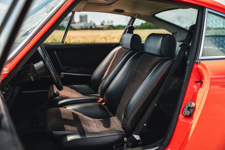 Porsche 911 S (F-Modell)