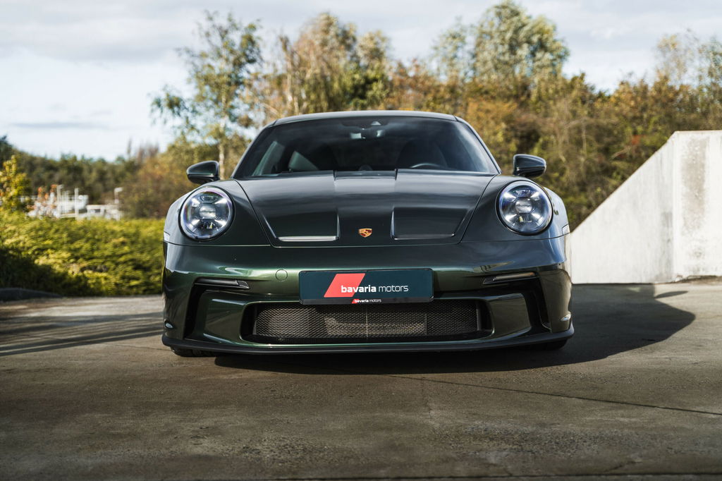 Porsche 992 GT3 Touring