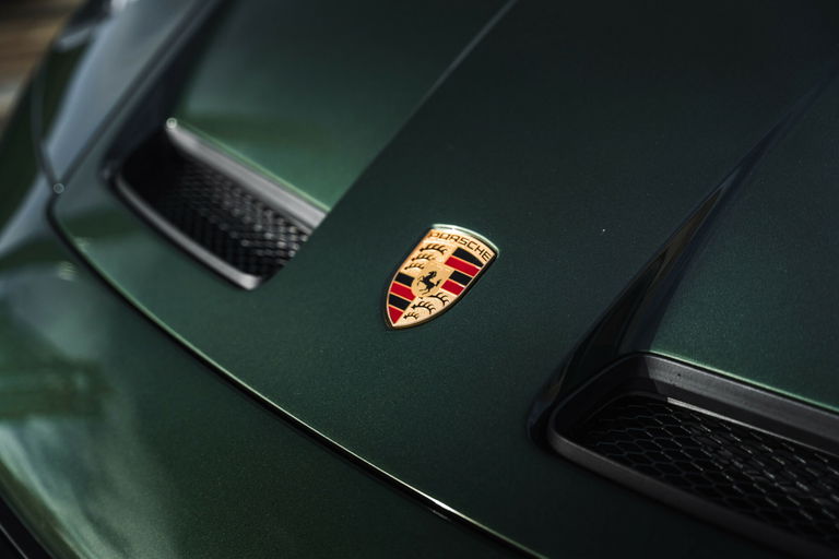 Porsche 992 GT3 Touring