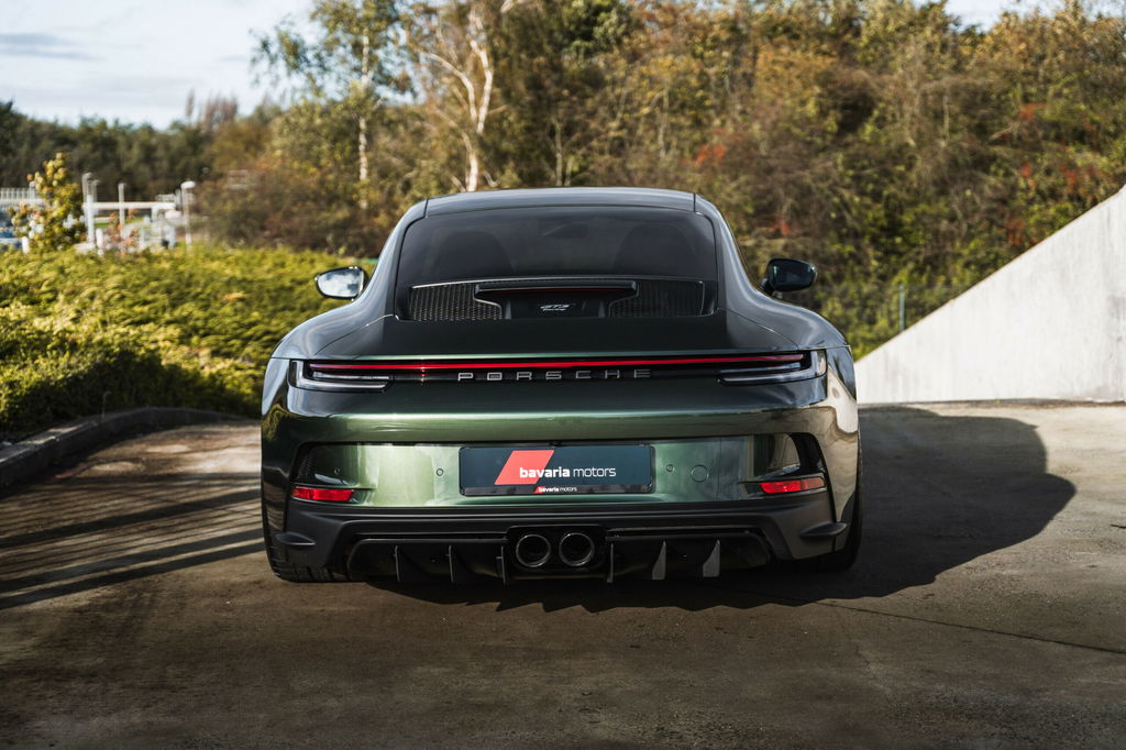 Porsche 992 GT3 Touring