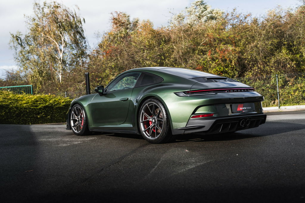 Porsche 992 GT3 Touring
