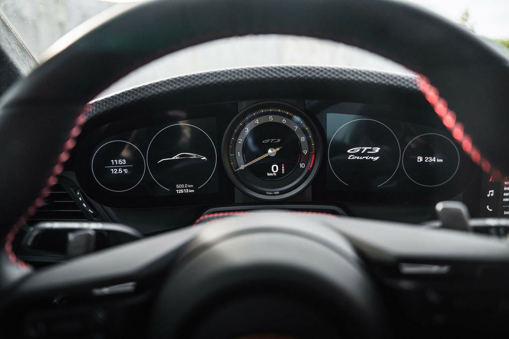 Porsche 992 GT3 Touring