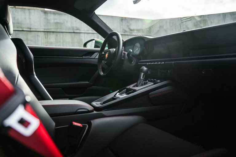 Porsche 992 GT3 Touring