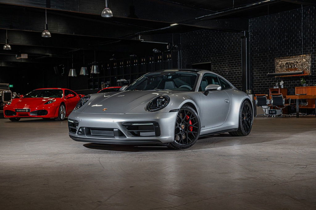 Porsche 992 Carrera GTS