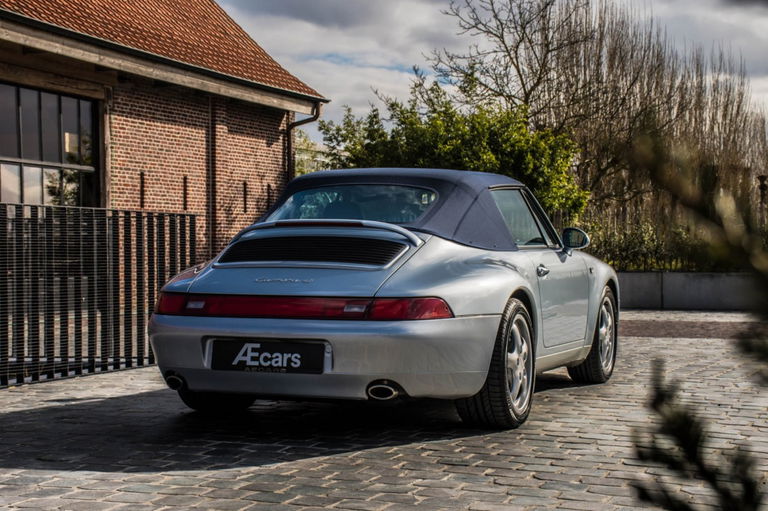 Porsche 993 Carrera 4