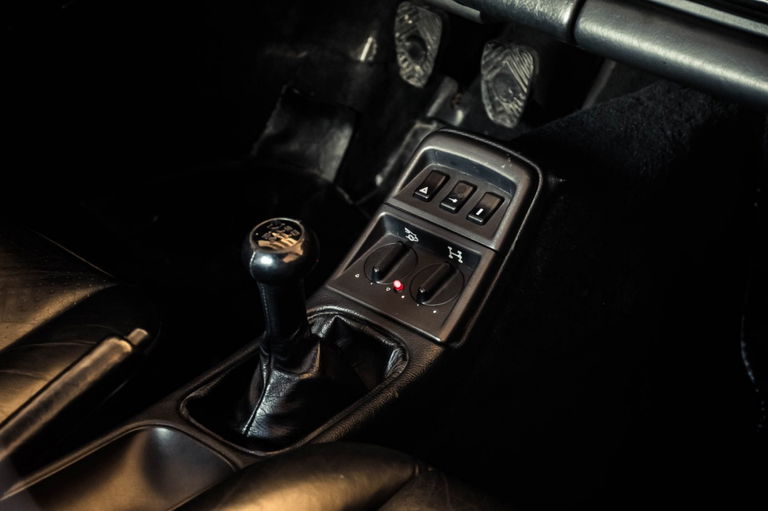 Porsche 964 Carrera 4