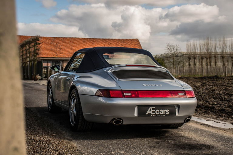 Porsche 993 Carrera 4