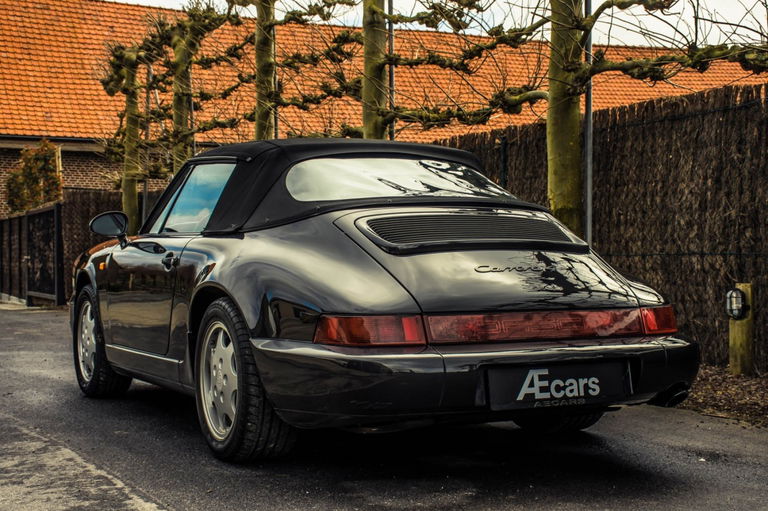 Porsche 964 Carrera 4