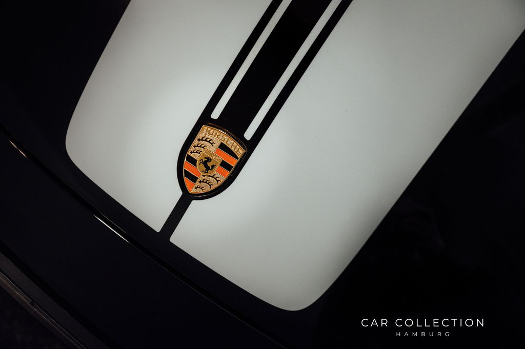 Porsche 992 Sport Classic