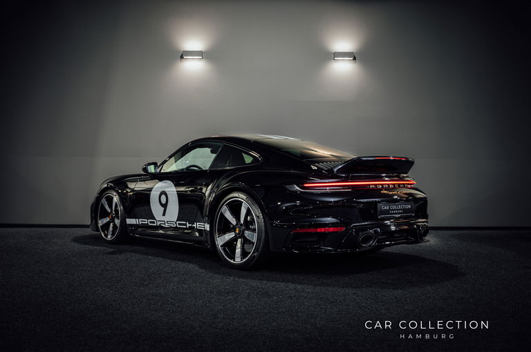 Porsche 992 Sport Classic