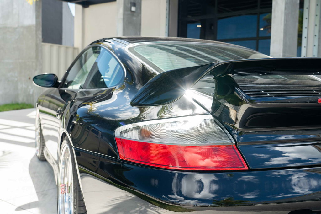 Porsche 996 GT2