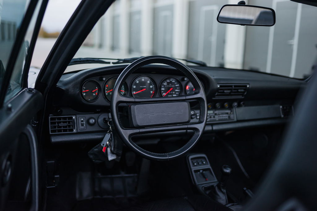 Porsche 964 Carrera 2