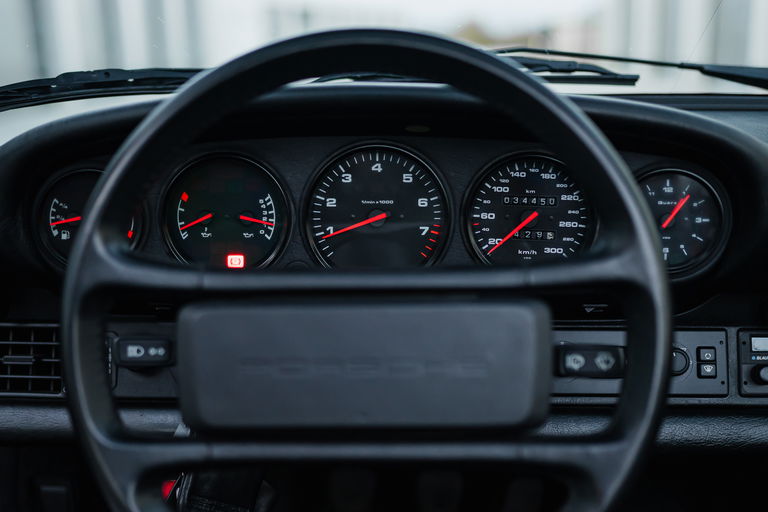 Porsche 964 Carrera 2