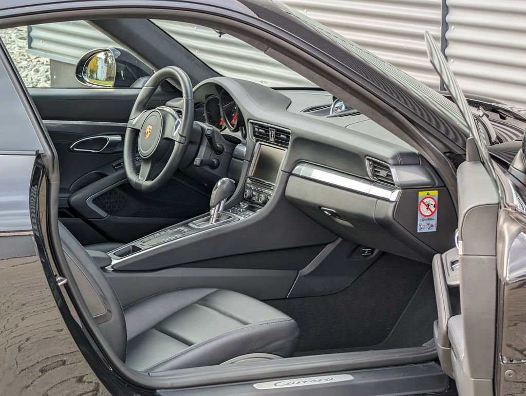 Porsche 991 Carrera